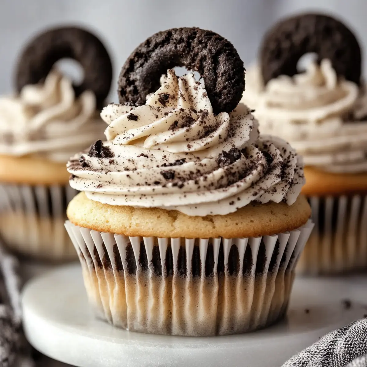 Cookies and Cream Cupcakes