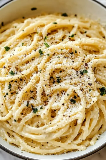 One Pot Creamy Garlic Pasta